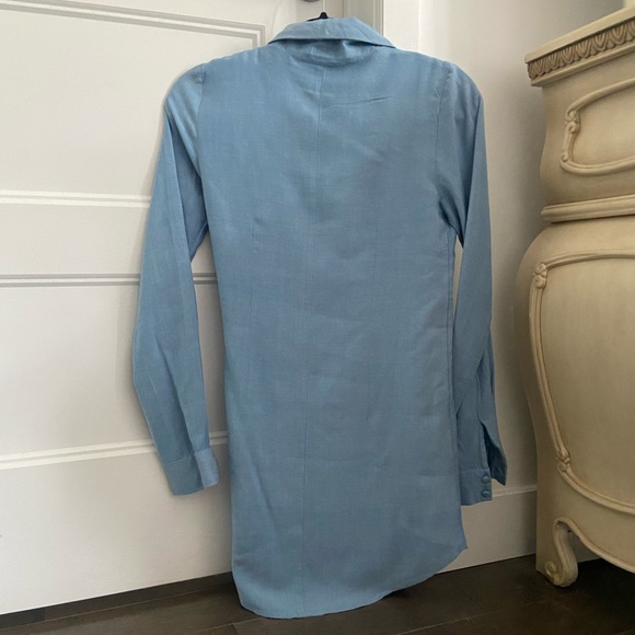 L'ACADEMIE BLOUSE WRAP DRESS - Picture 2 of 4